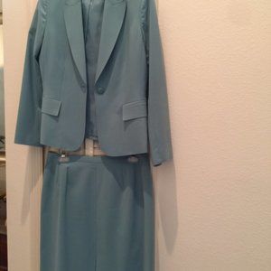 Kasper 2-pc suit Jade/Seafoam size 10P